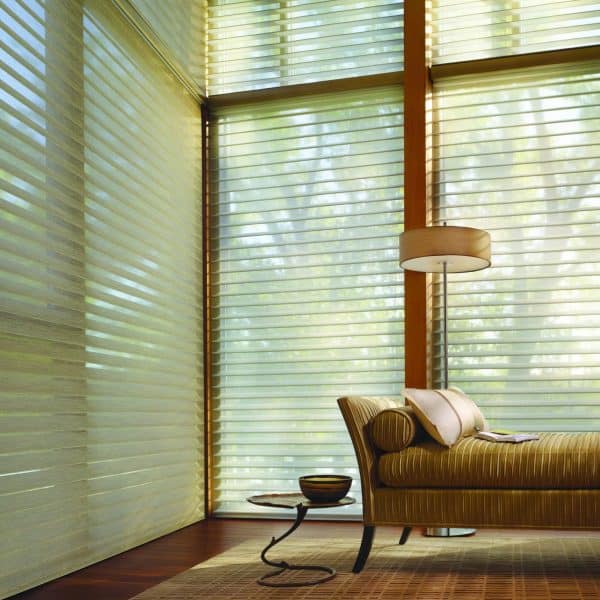 2011_ALU_SIL_Brio_UG_Living Room