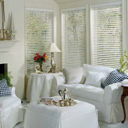 EverWood® Distinctions™ Neutral White Finish Window Blinds_1